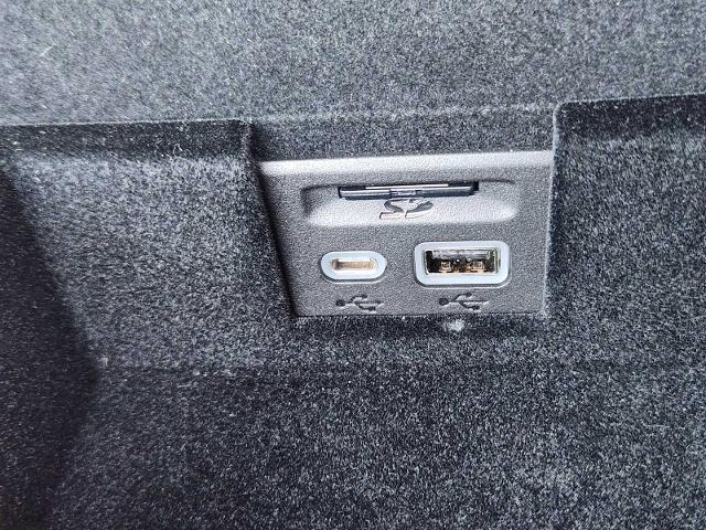 2023 Cadillac XT6 Vehicle Photo in DENTON, TX 76210-9321