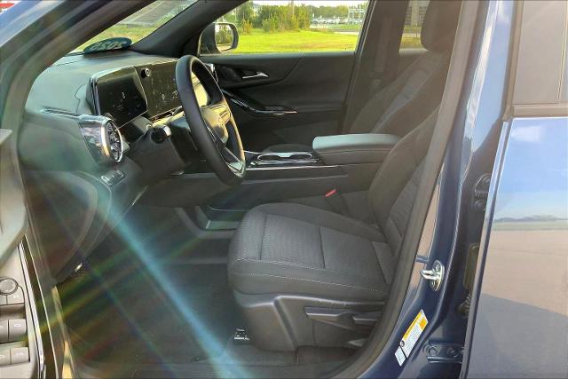 2025 Chevrolet Equinox Vehicle Photo in TOPEKA, KS 66609-0000