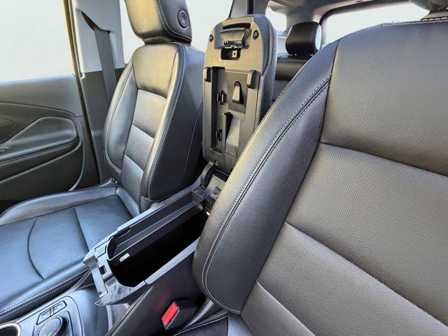 2024 GMC Terrain Vehicle Photo in LEOMINSTER, MA 01453-2952