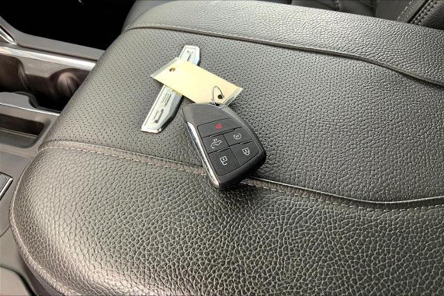 2025 GMC Sierra 2500 HD Vehicle Photo in TOPEKA, KS 66609-0000