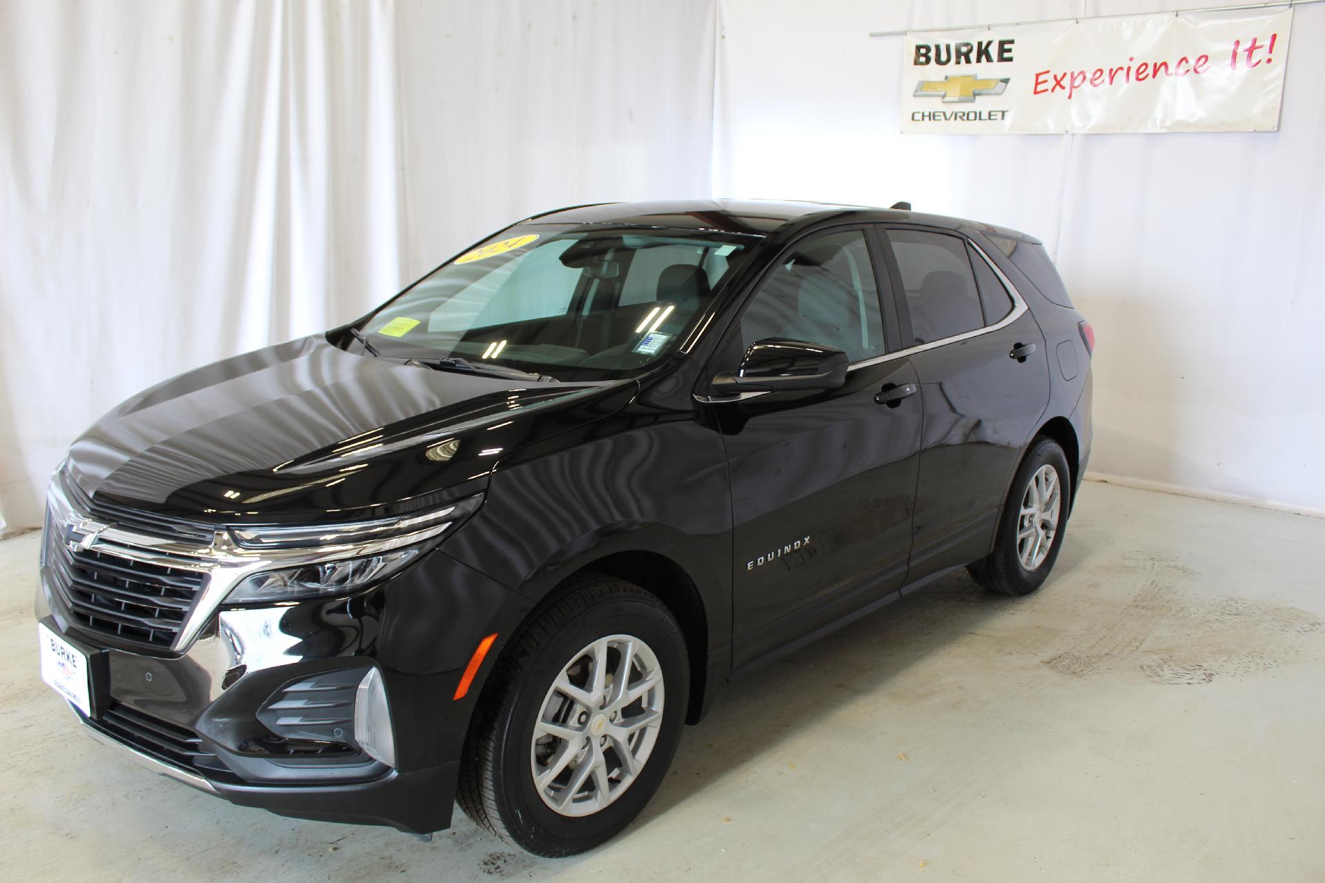 2024 Chevrolet Equinox Vehicle Photo in NORTHAMPTON, MA 01060-1120