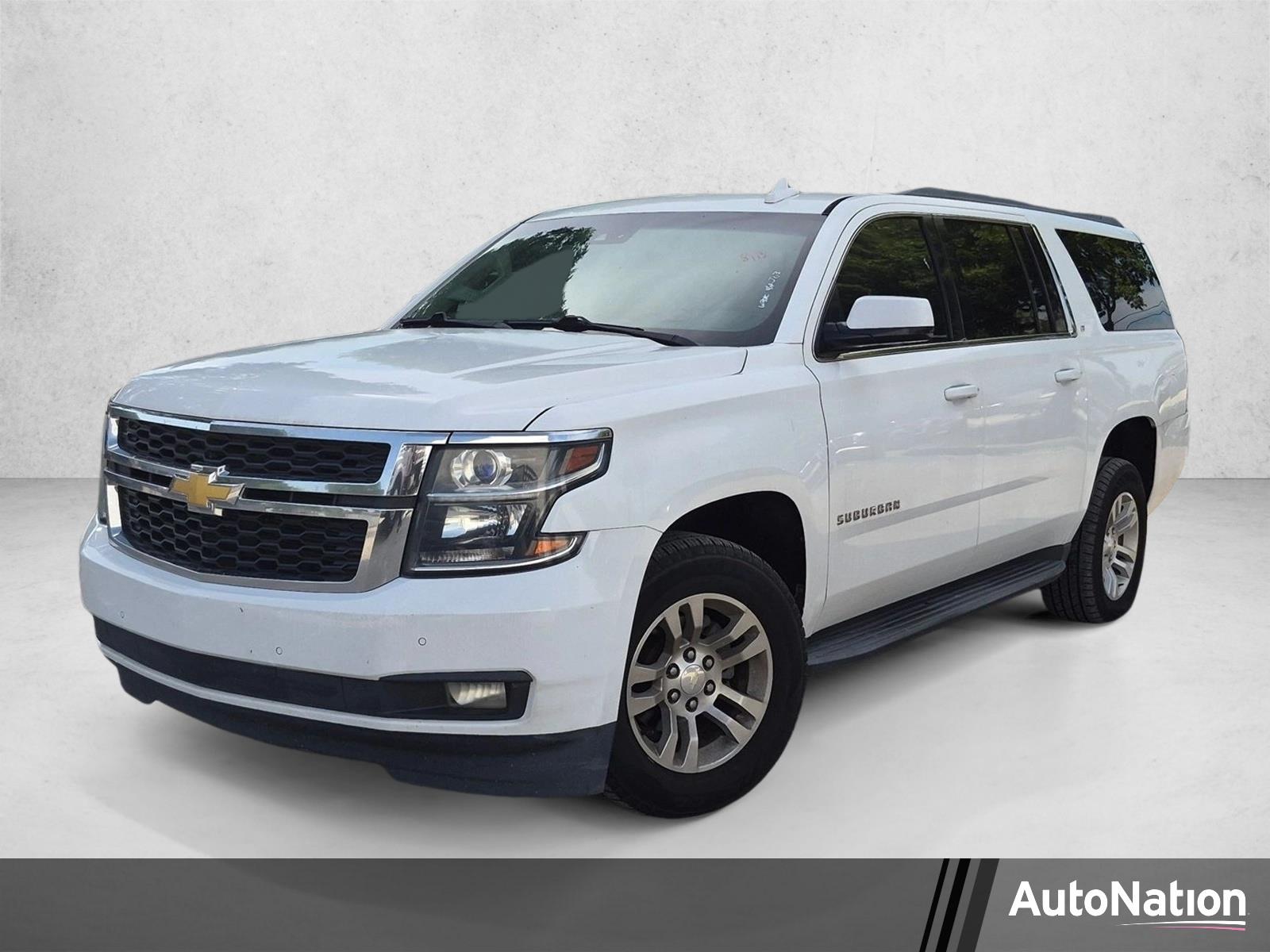 2017 Chevrolet Suburban Vehicle Photo in GREENACRES, FL 33463-3207