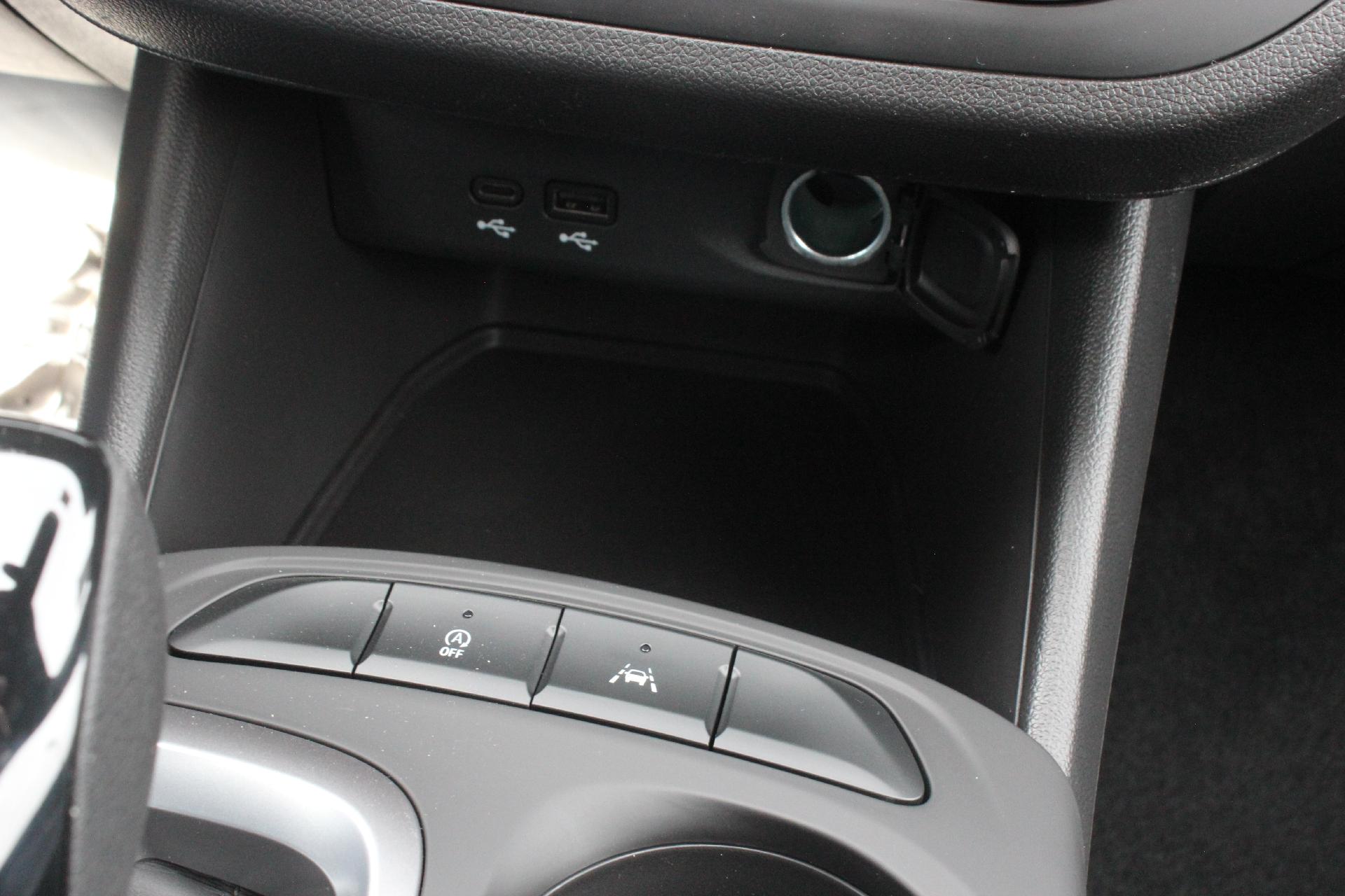 2025 Buick Envista Vehicle Photo in AURORA, CO 80012-4011
