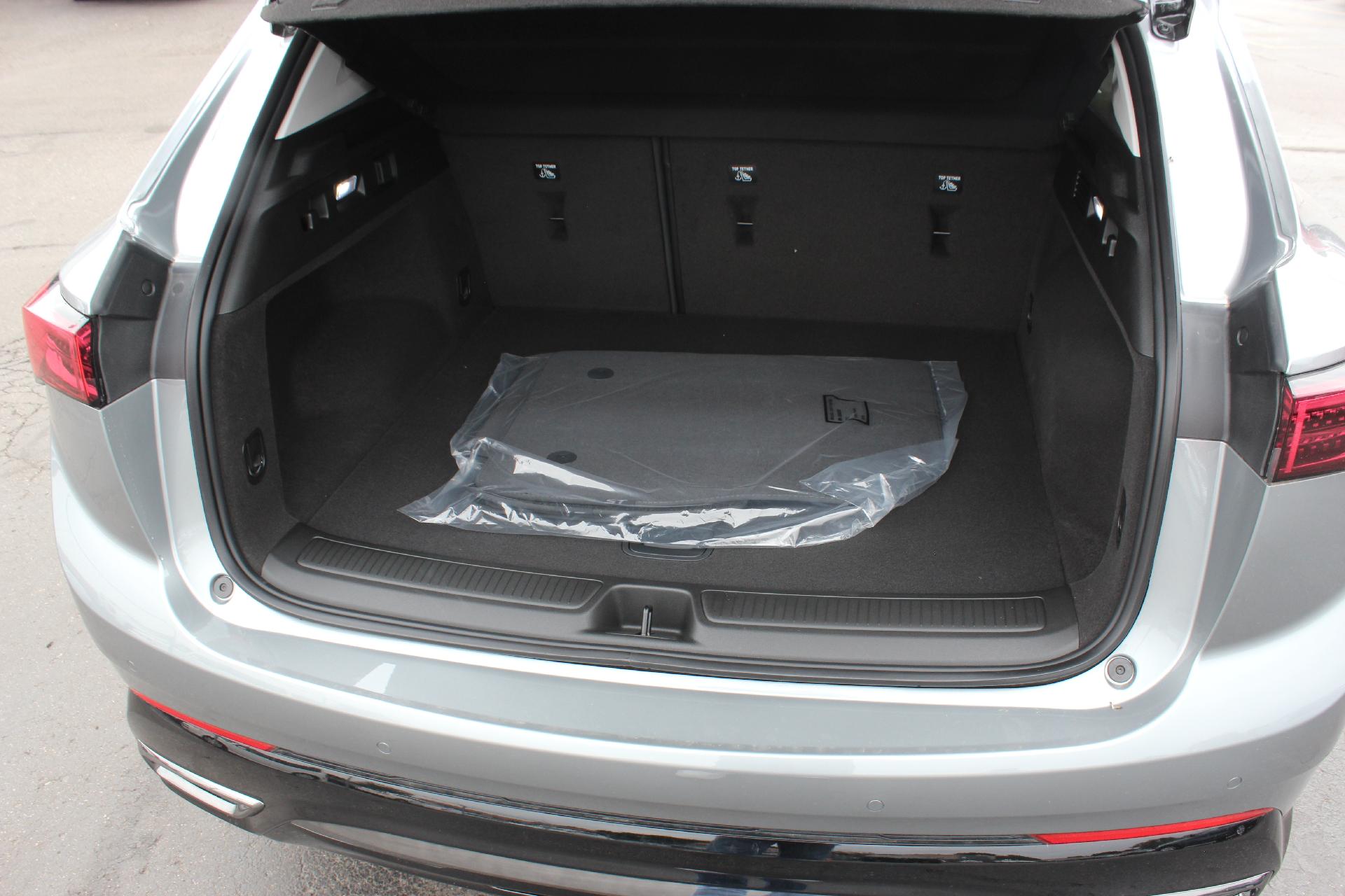 2025 Buick Envision Vehicle Photo in AURORA, CO 80012-4011