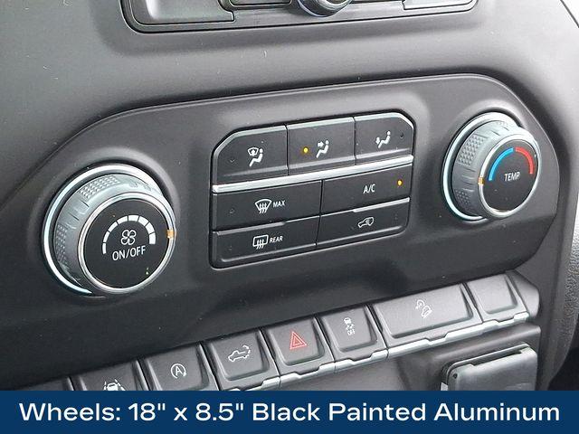2023 Chevrolet Silverado 1500 Vehicle Photo in DANBURY, CT 06810-5034