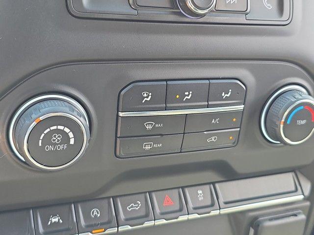 2024 Chevrolet Silverado 1500 Vehicle Photo in Pleasant Hills, PA 15236