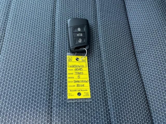 2025 Volkswagen Taos Vehicle Photo in Oshkosh, WI 54904
