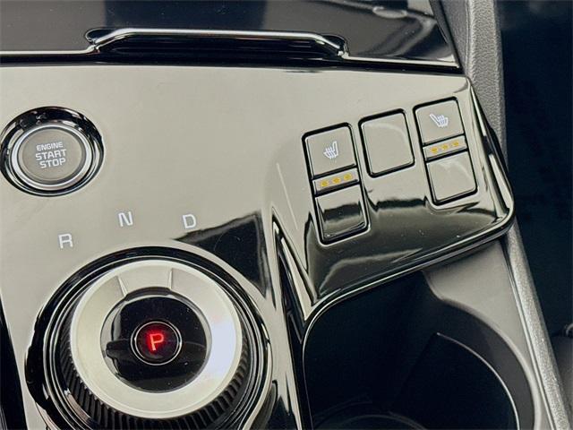 2025 Kia Sportage Hybrid Vehicle Photo in Everett, WA 98204