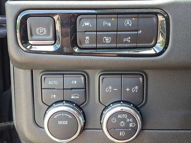 2025 GMC Yukon Vehicle Photo in DANBURY, CT 06810-5034