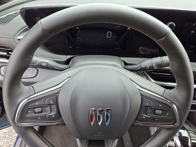 2025 Buick Envista Vehicle Photo in DANBURY, CT 06810-5034
