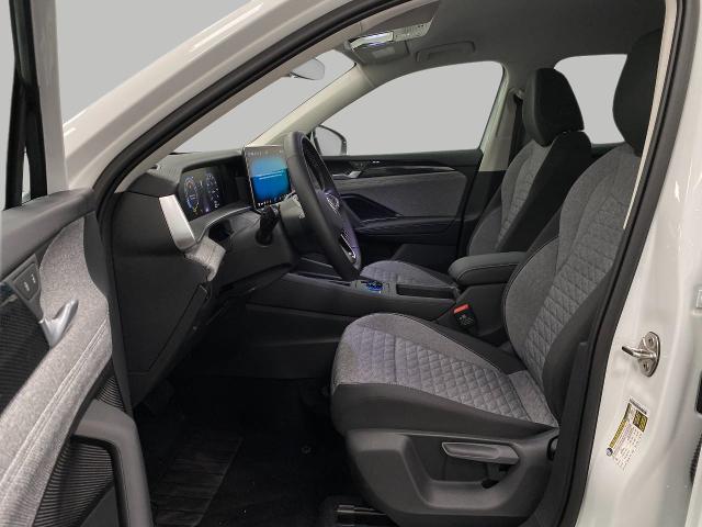 2025 Volkswagen Tiguan Vehicle Photo in Appleton, WI 54913