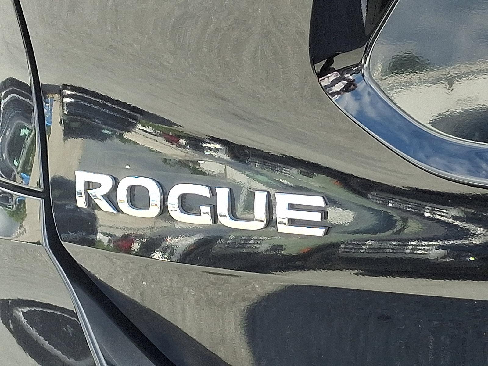2017 Nissan Rogue Vehicle Photo in Harrisburg, PA 17111