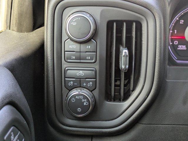 2020 Chevrolet Silverado 1500 Vehicle Photo in BRUNSWICK, GA 31525-1881