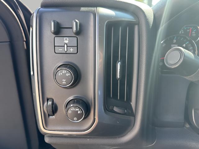 2015 Chevrolet Silverado 2500 HD Vehicle Photo in MANITOWOC, WI 54220-5838