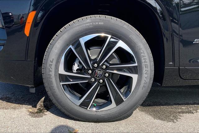 2026 Buick Enclave Vehicle Photo in INDEPENDENCE, MO 64055-1377