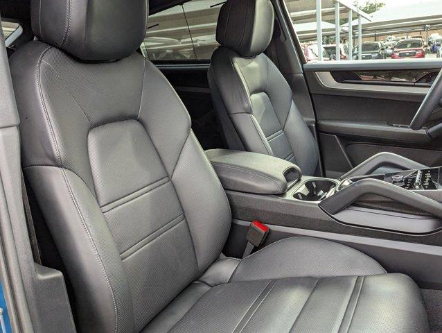 2024 Porsche Cayenne Vehicle Photo in San Antonio, TX 78230