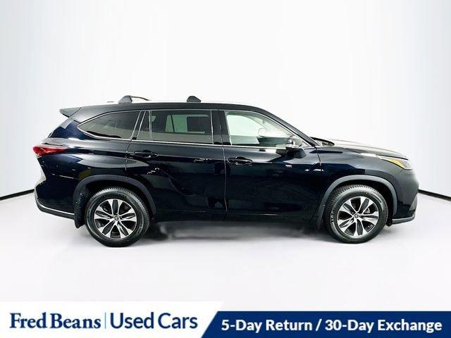 2022 Toyota Highlander Vehicle Photo in Flemington, NJ 08822