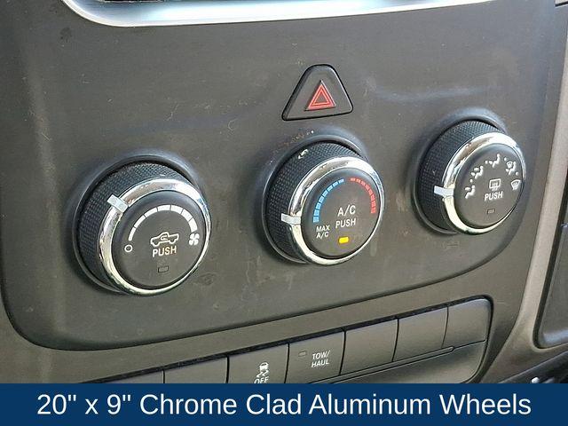 2014 Ram 1500 Vehicle Photo in DANBURY, CT 06810-5034