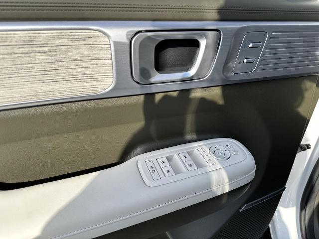 2025 Hyundai SANTA FE Vehicle Photo in Tucson, AZ 85712