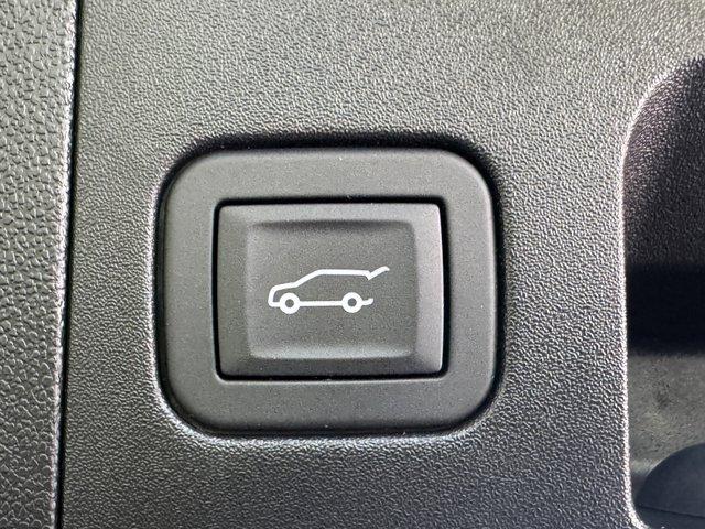 2025 Cadillac XT5 Vehicle Photo in LEOMINSTER, MA 01453-2952