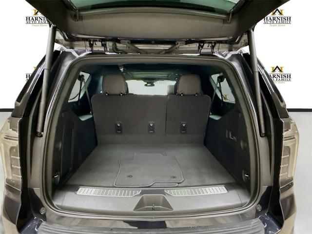 2025 Chevrolet Suburban Vehicle Photo in EVERETT, WA 98203-5662