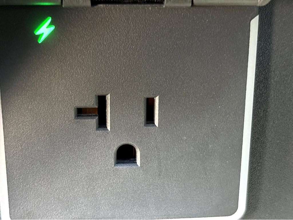 2025 Chevrolet Silverado EV Vehicle Photo in POOLER, GA 31322-3252