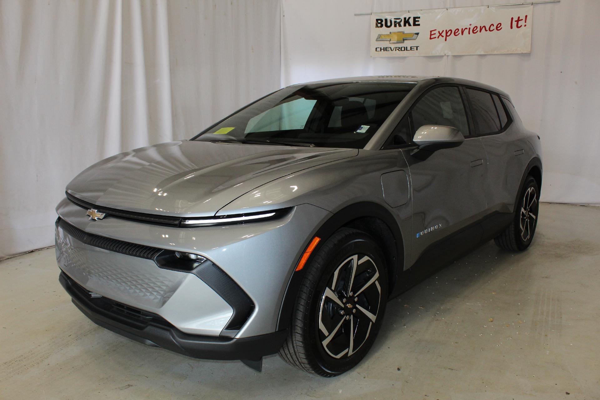 2026 Chevrolet Equinox EV Vehicle Photo in NORTHAMPTON, MA 01060-1120