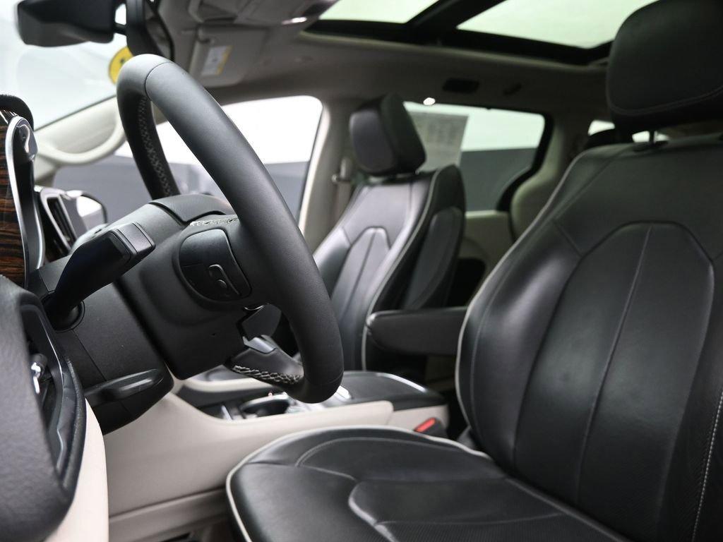 2022 Chrysler Pacifica Vehicle Photo in Cedar Rapids, IA 52402