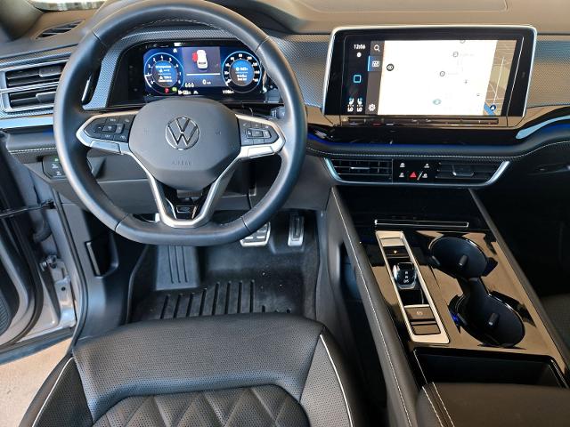 2024 Volkswagen Atlas Cross Sport Vehicle Photo in Weatherford, TX 76087
