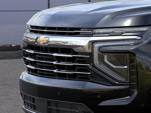 2025 Chevrolet Suburban Vehicle Photo in KANSAS CITY, MO 64114-4502