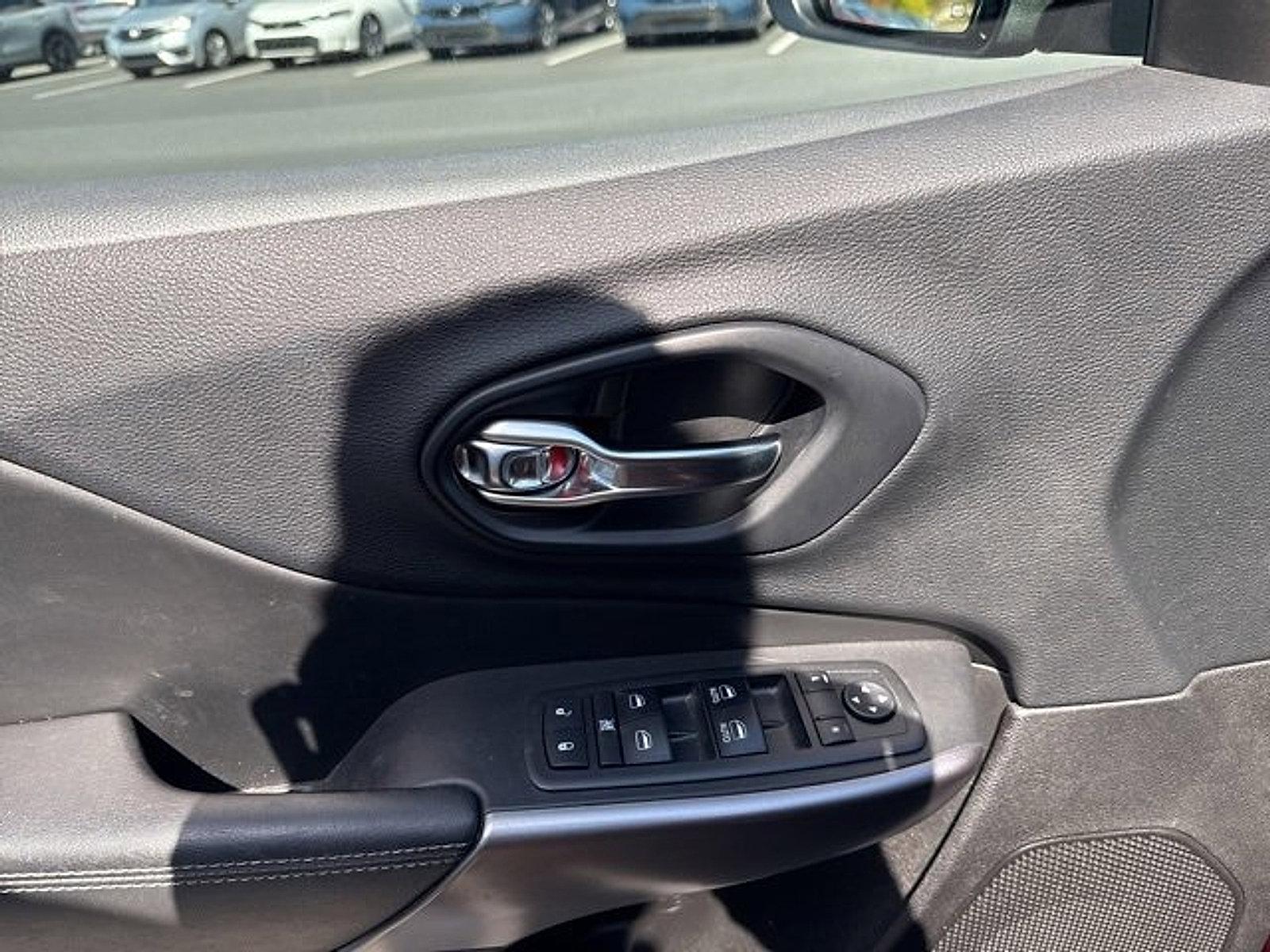 2019 Jeep Cherokee Vehicle Photo in Harrisburg, PA 17111