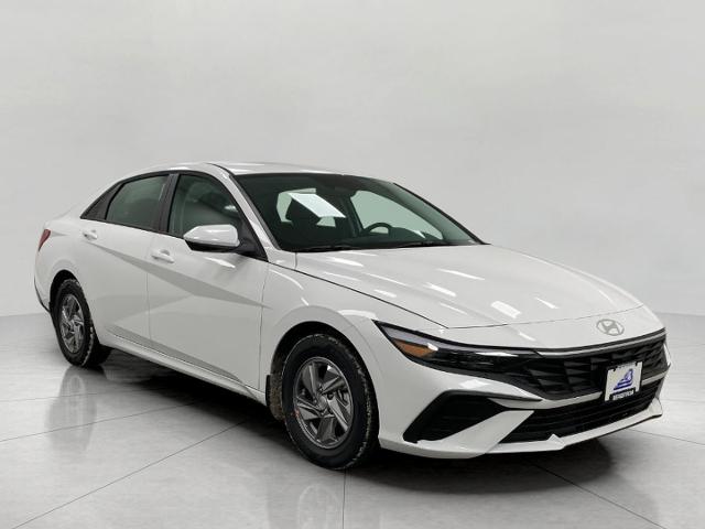 2026 Hyundai ELANTRA Vehicle Photo in Neenah, WI 54956