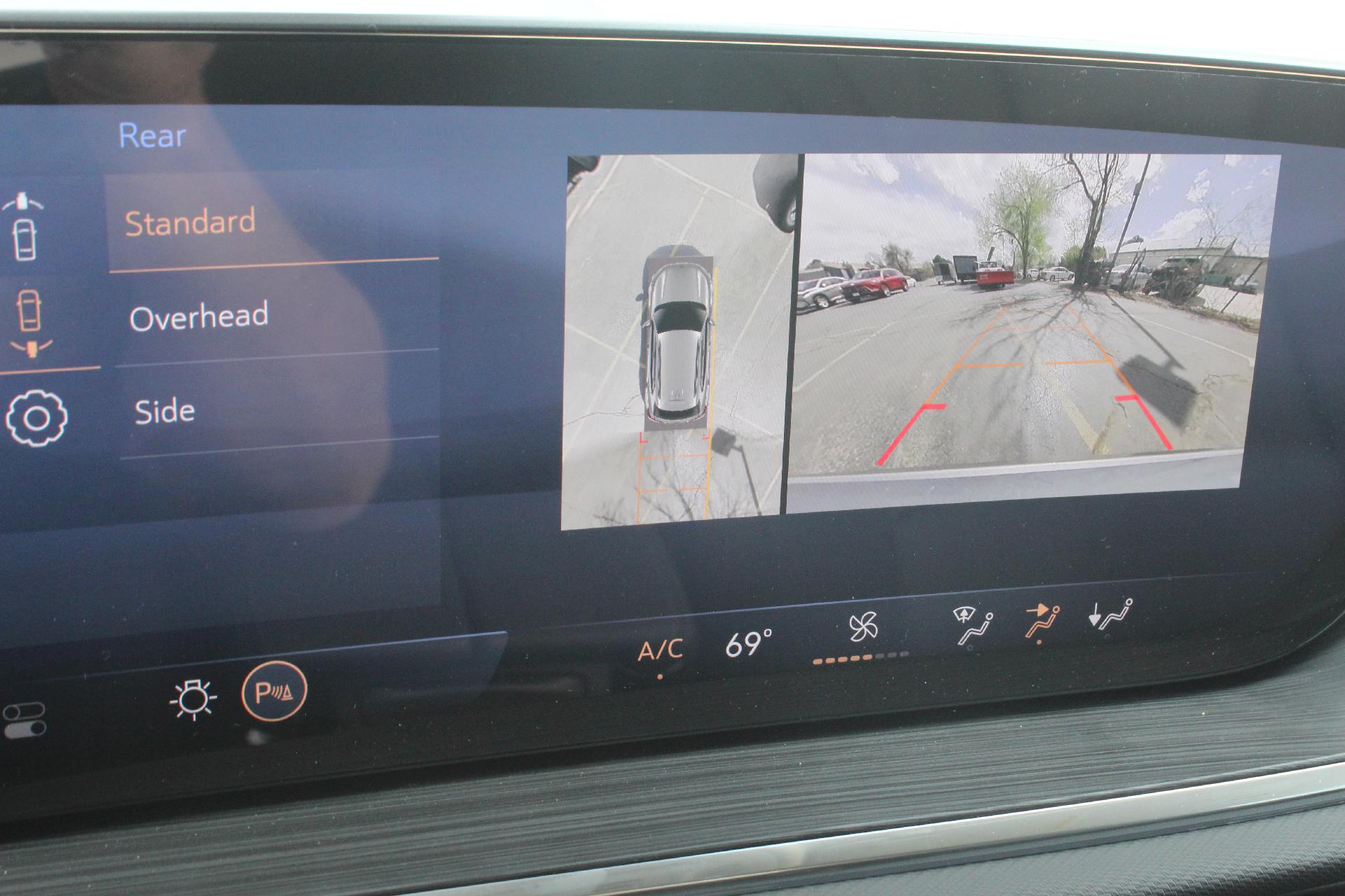 2025 Buick Envision Vehicle Photo in AURORA, CO 80012-4011