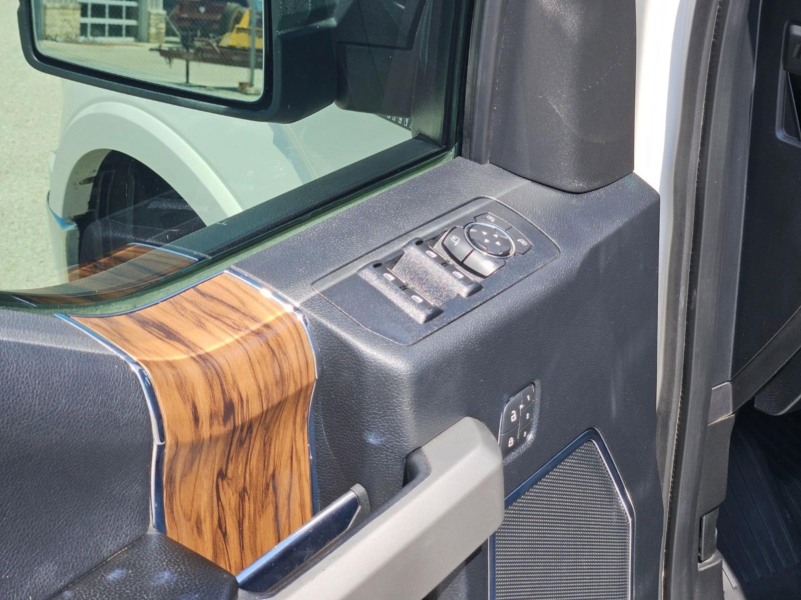 2018 Ford F-150 Vehicle Photo in Seguin, TX 78155