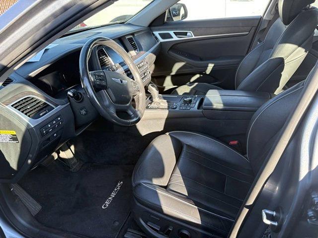 2015 Hyundai GENESIS Vehicle Photo in Philadelphia, PA 19116