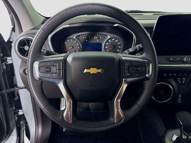 2025 Chevrolet Blazer Vehicle Photo in PUYALLUP, WA 98371-4149