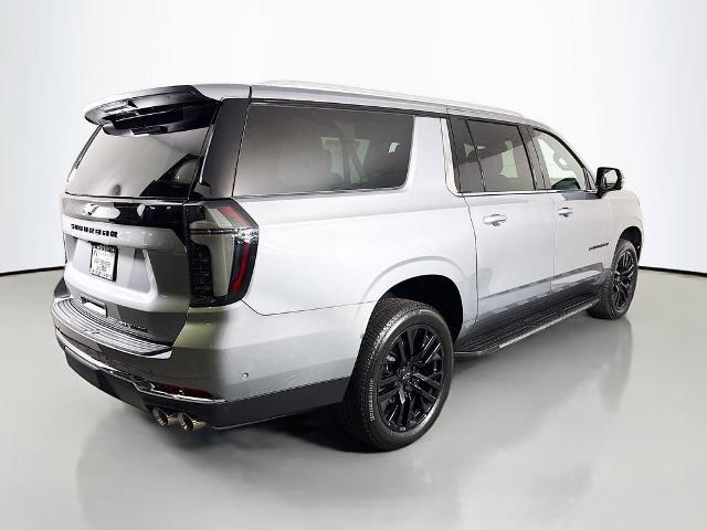 2025 Chevrolet Suburban Vehicle Photo in PUYALLUP, WA 98371-4149