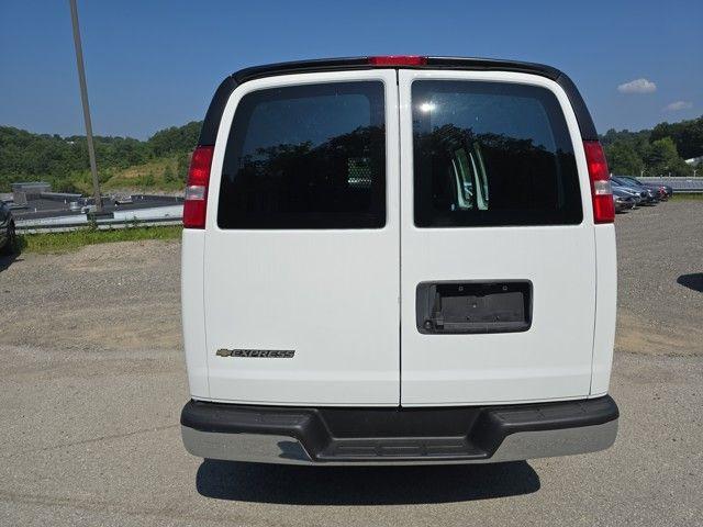 2023 Chevrolet Express Cargo Van Vehicle Photo in Pleasant Hills, PA 15236