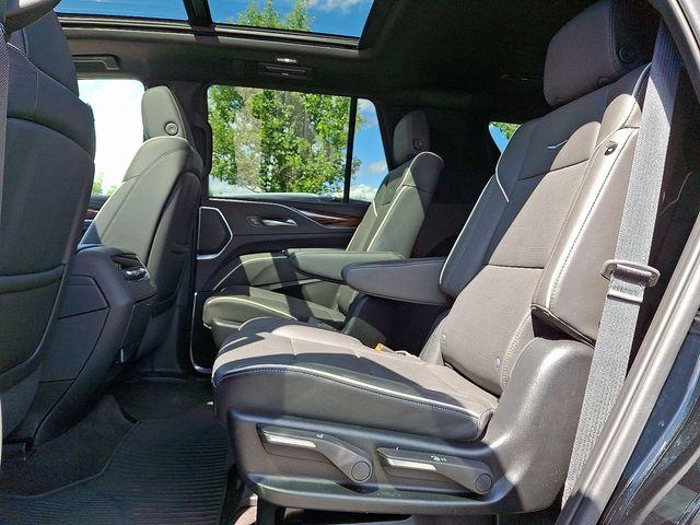 2024 Cadillac Escalade Vehicle Photo in DANBURY, CT 06810-5034