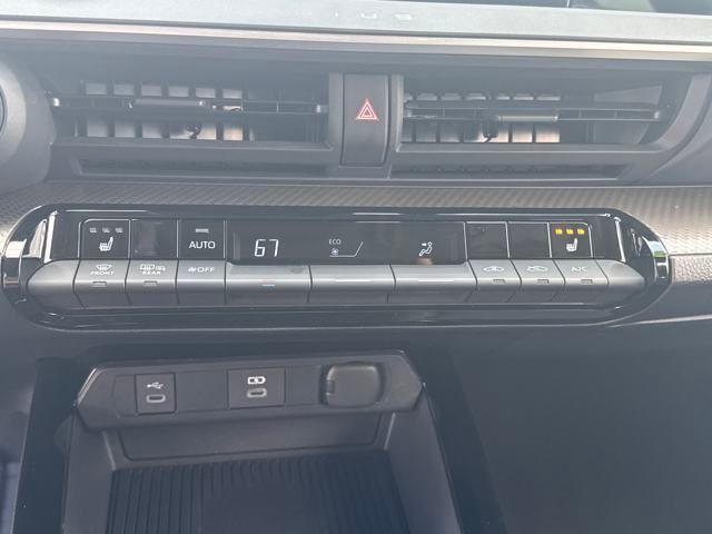 2024 Toyota Prius Vehicle Photo in Jonesboro, AR 72404