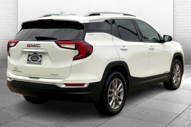 2023 GMC Terrain Vehicle Photo in TOPEKA, KS 66609-0000