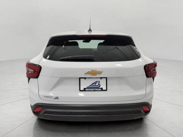 2024 Chevrolet Trax Vehicle Photo in NEENAH, WI 54956-2243