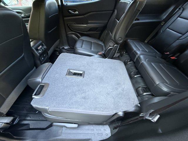 2023 GMC Acadia Vehicle Photo in LEOMINSTER, MA 01453-2952