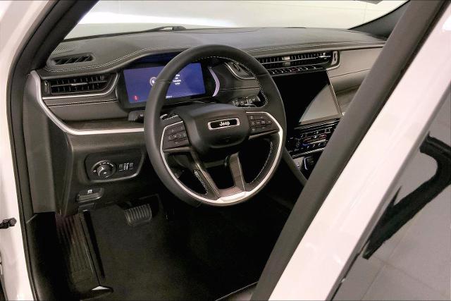 2024 Jeep Grand Cherokee Vehicle Photo in INDEPENDENCE, MO 64055-1314