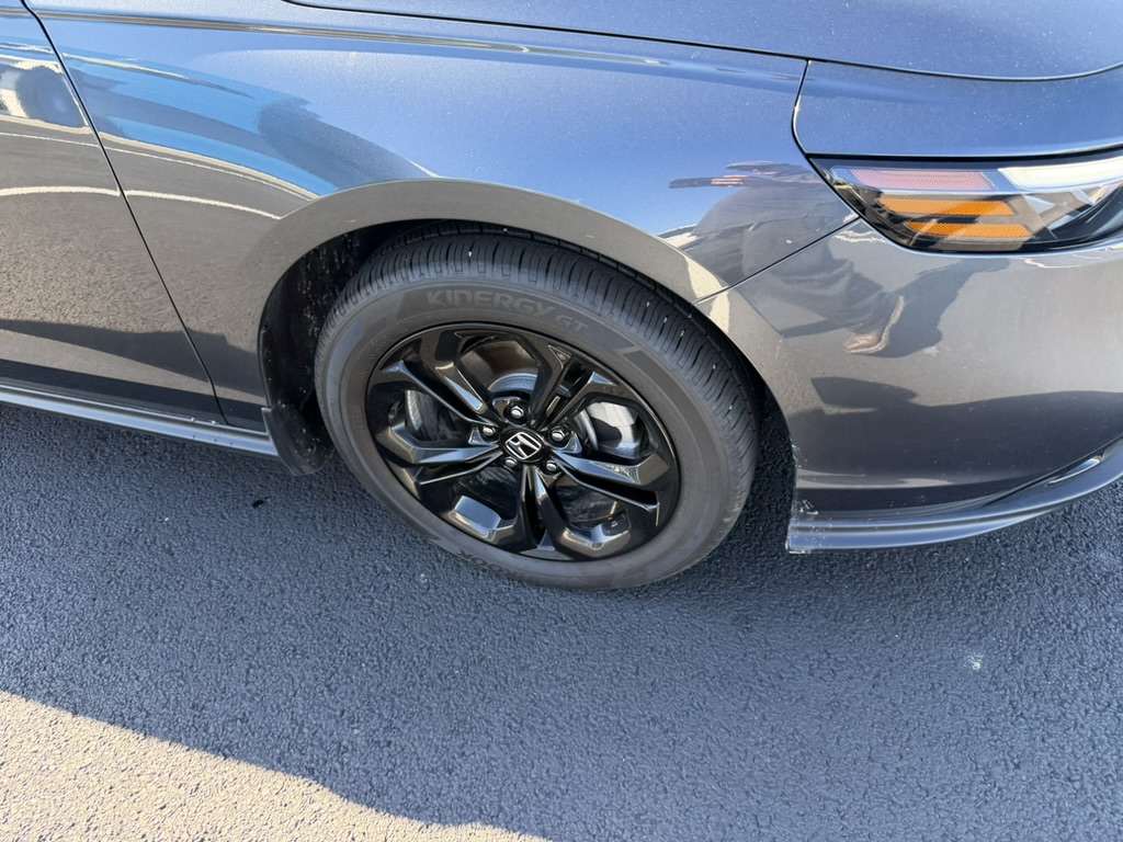 2025 Honda Accord Sedan SE - 9
