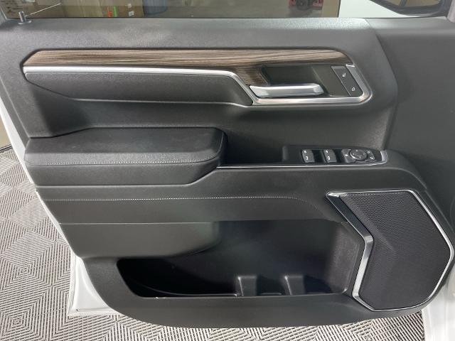 2023 Chevrolet Silverado 1500 Vehicle Photo in GILBERT, AZ 85297-0402
