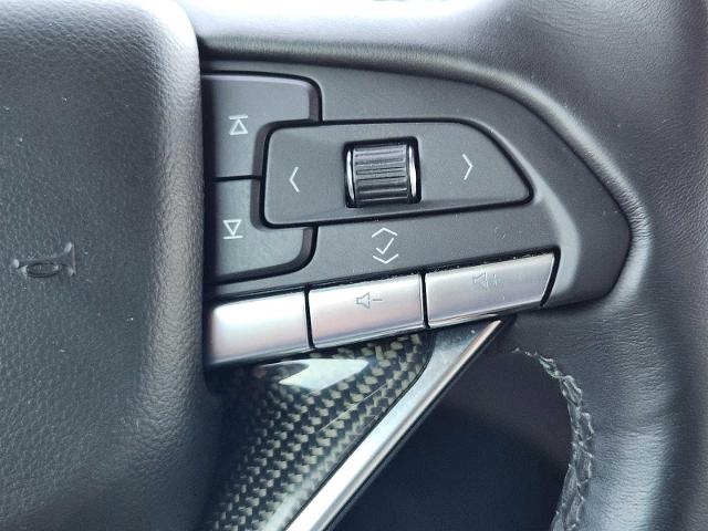 2023 Cadillac XT6 Vehicle Photo in DENTON, TX 76210-9321