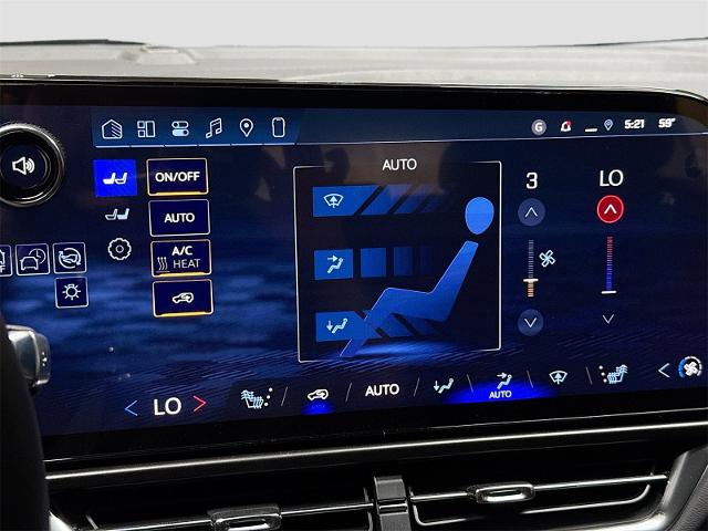 2026 Chevrolet Equinox EV Vehicle Photo in EVERETT, WA 98203-5662