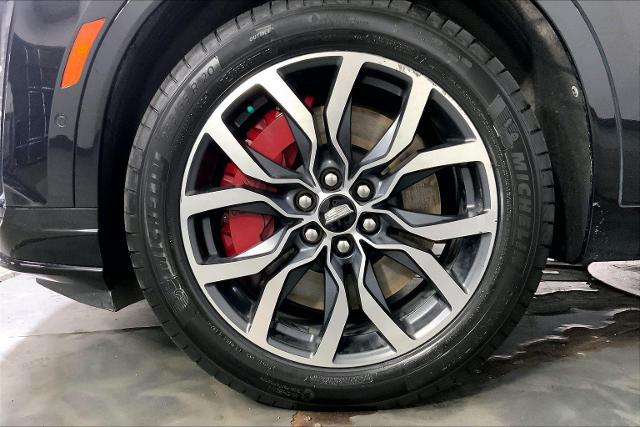 2024 Cadillac XT6 Vehicle Photo in INDEPENDENCE, MO 64055-1377