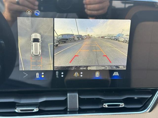 2026 Chevrolet Equinox Vehicle Photo in COLUMBIA, MO 65203-3903